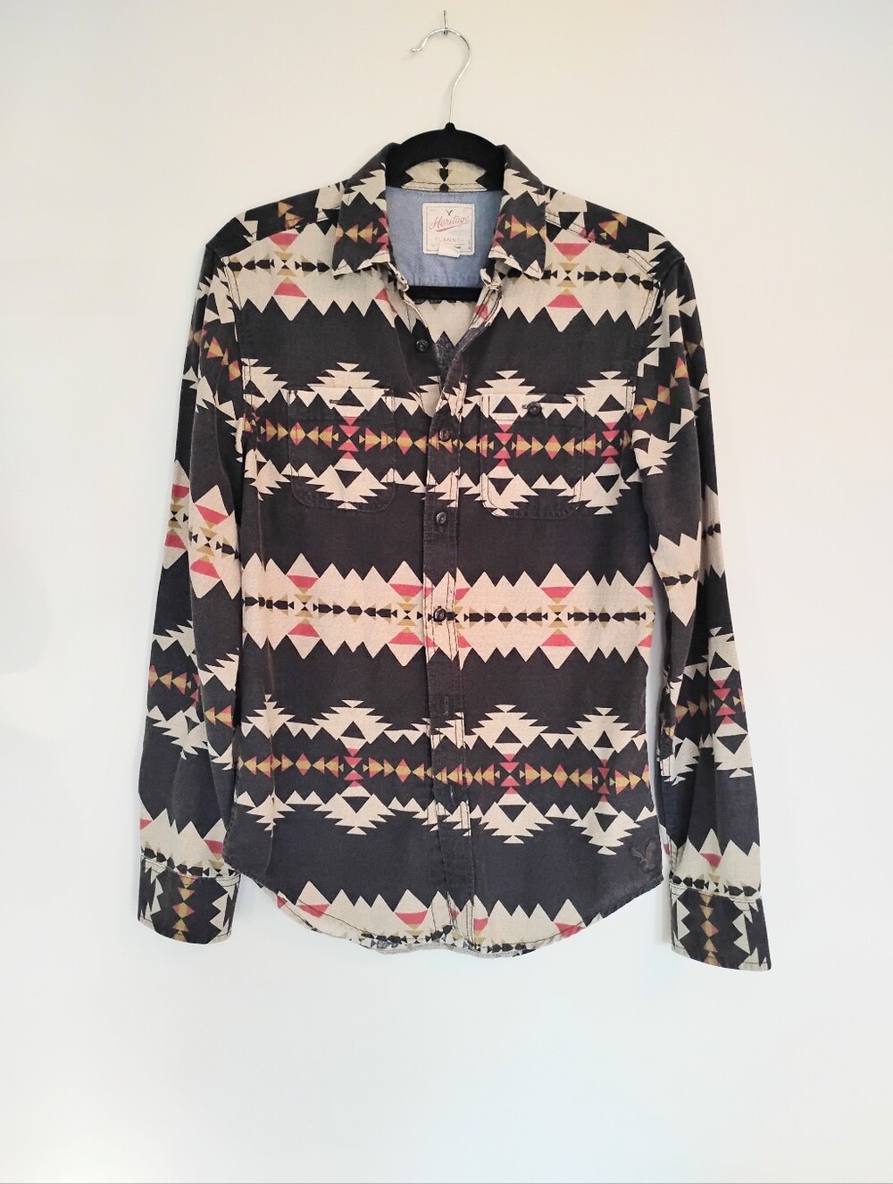 American Eagle Flannel Aztec Print Button Down XS 100% COTTON